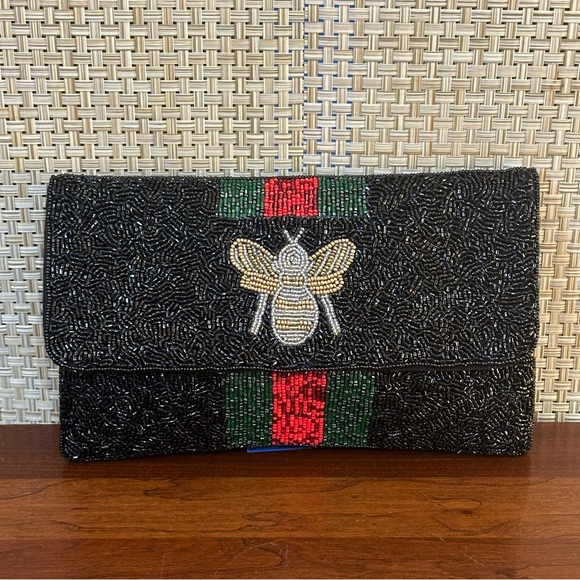 🌟HP🌟🐝Queen Bee Black Green Red Stripe Seed Bead Crossbody Clutch - Picture 2 of 14